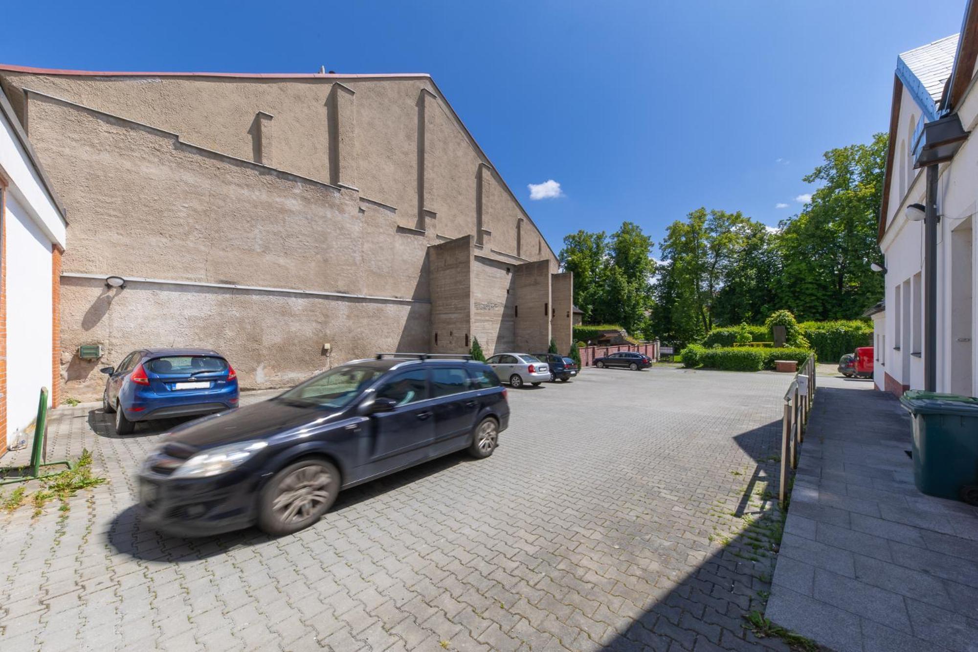 Hotel Pivovar Поличка Экстерьер фото
