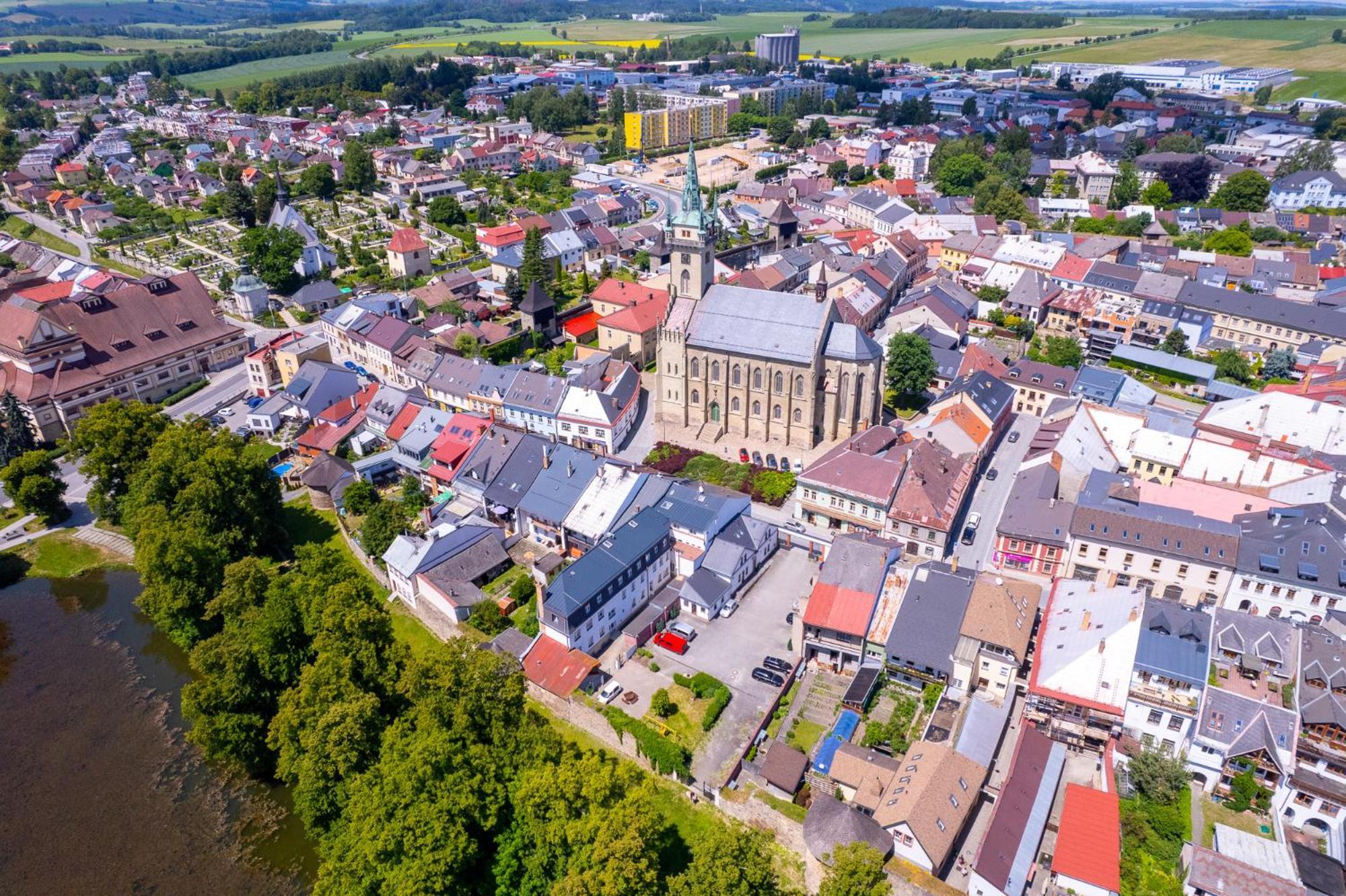 Hotel Pivovar Поличка Экстерьер фото