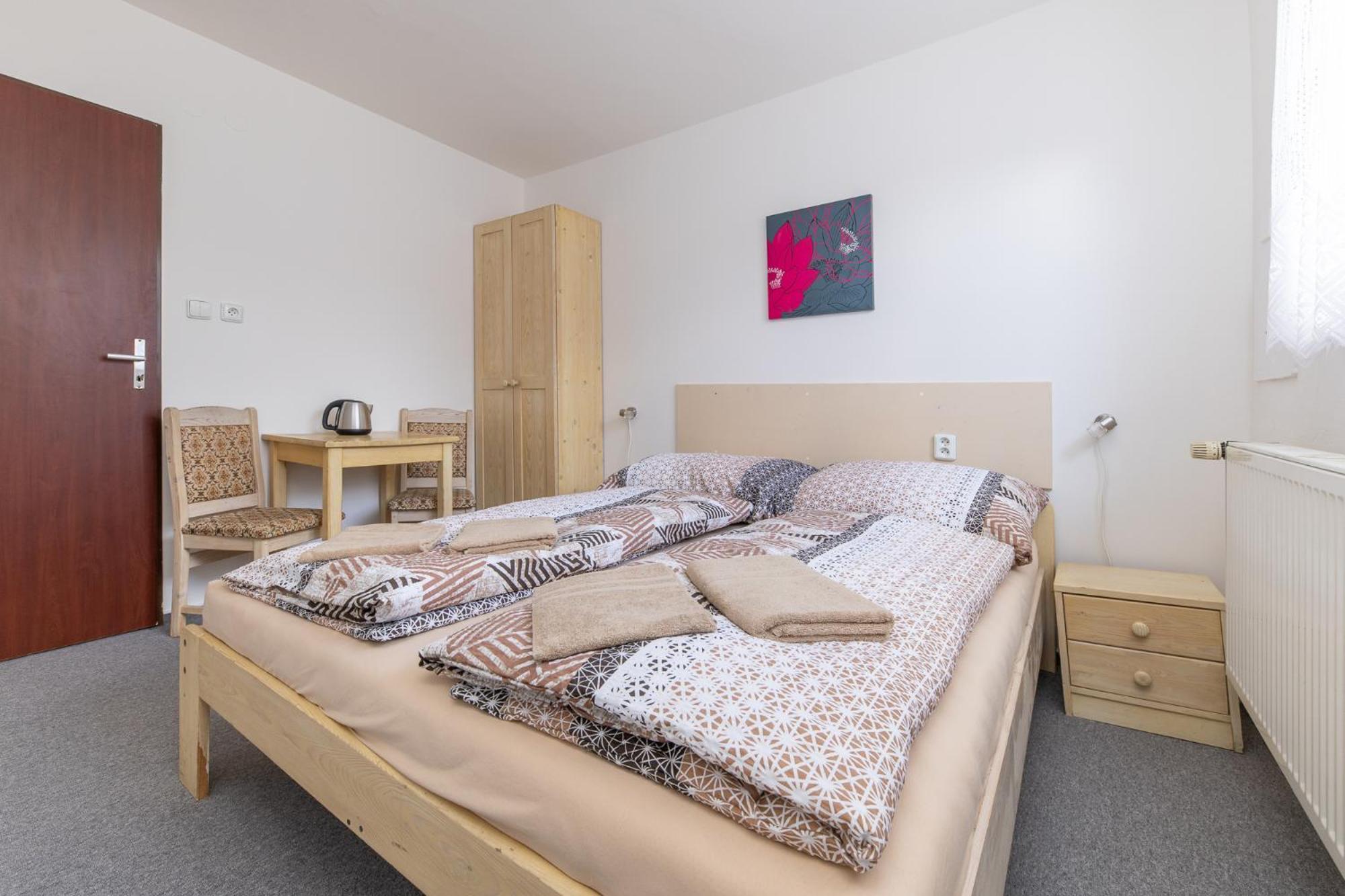 Hotel Pivovar Поличка Экстерьер фото